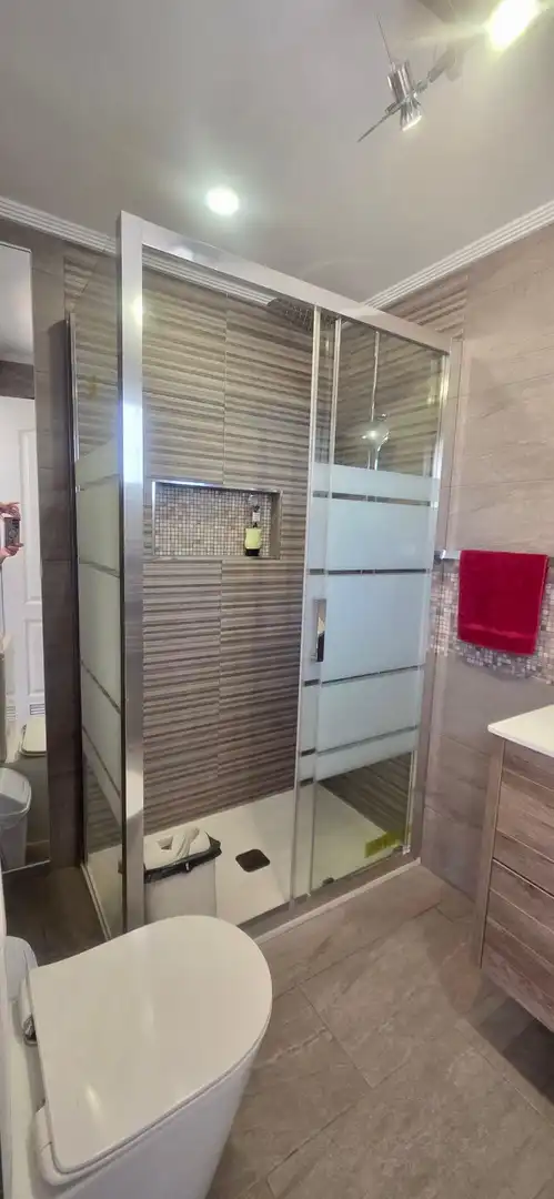 Bathroom of Attic for sale in Casares  with Air Conditioner, Terrace and Storage room