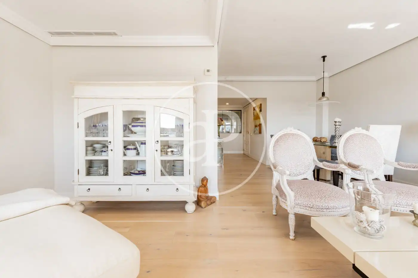 Sala de estar de Piso en venta en  Madrid Capital con Aire acondicionado, Calefacción y Jardín privado