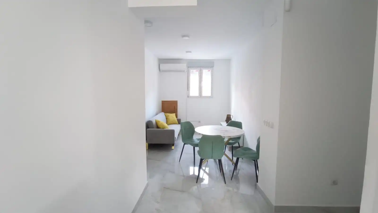 Flat for rent in Calle de Villablanca, Ambroz