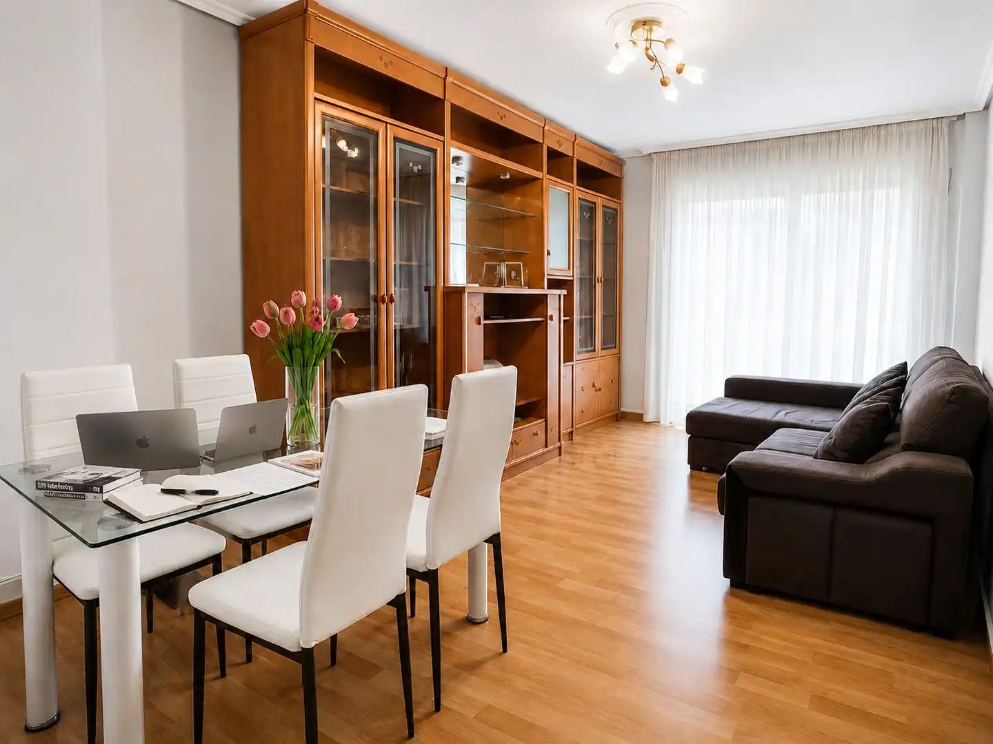 Sala d'estar de Pis de lloguer en Santander amb Calefacció, Terrassa i Moblat