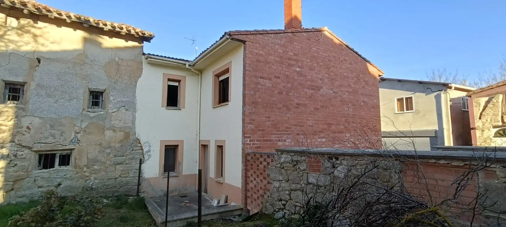 Vista exterior de Casa o chalet en venta en Valle de Oca con Calefacción