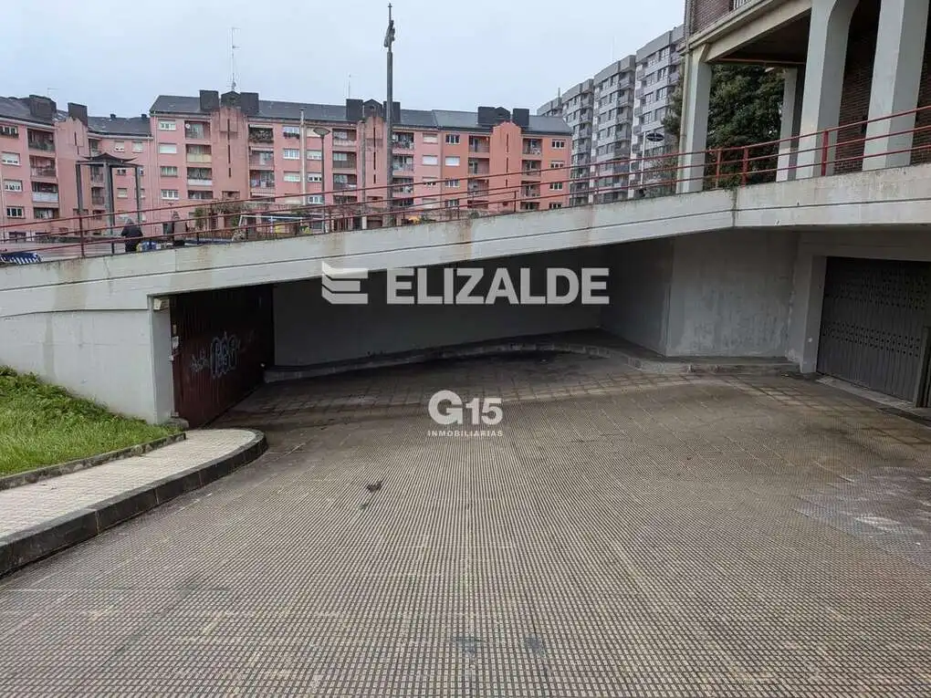 Aparcament de Garatge en venda en Donostia - San Sebastián 