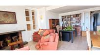 Living room of Flat for sale in Girona Capital  with Air Conditioner, Heating and Terrace