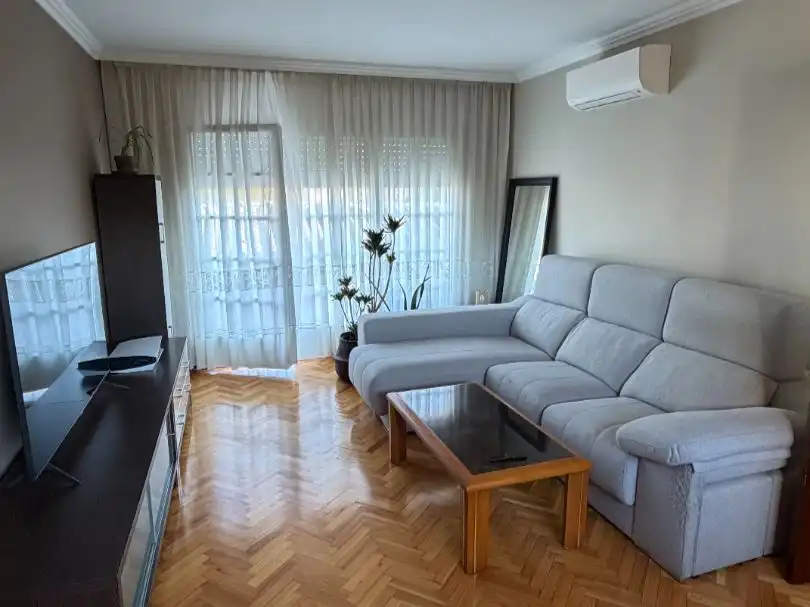 Living room of Flat for sale in Nucli Urbà  