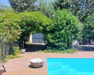 Piscina de Casa o xalet en venda en Egüés amb Jardí privat i Piscina