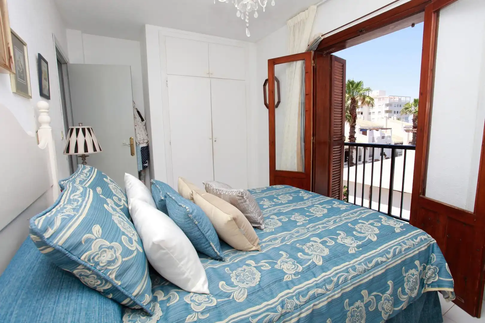Habitación de Apartamento en venta en La Manga del Mar Menor con Jardín privado, Terraza y Amueblado