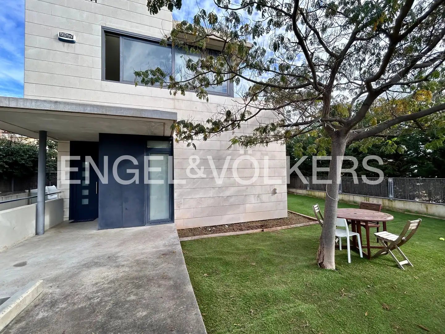 Vista exterior de Casa o chalet en venta en Cambrils con Calefacción, Jardín privado y Terraza