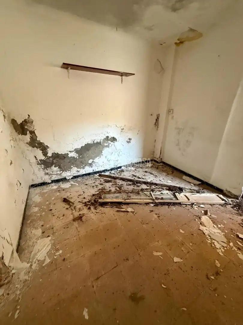 Casa adosada en venta en Santiponce