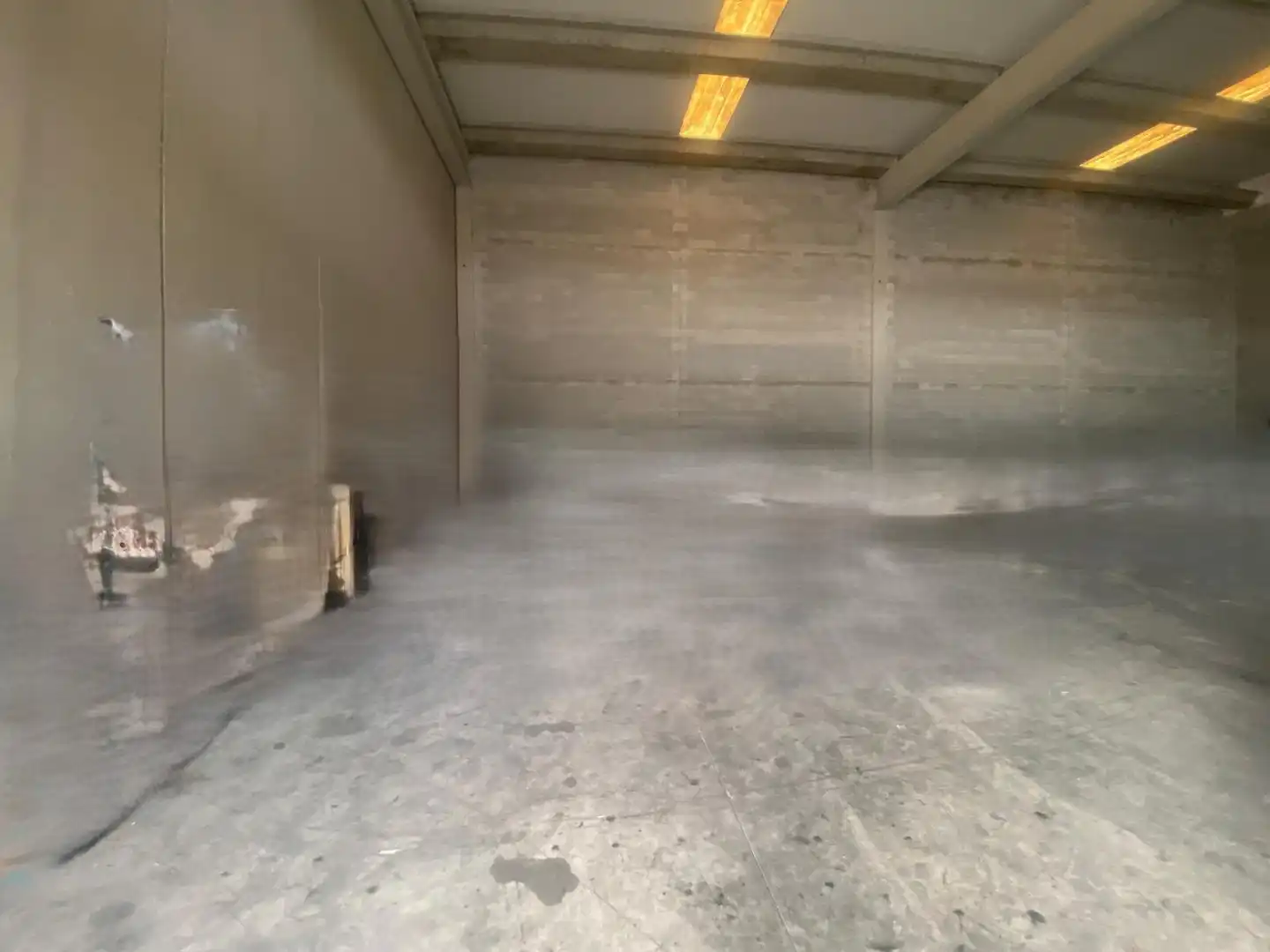 Nave industrial en venta en Bellvei