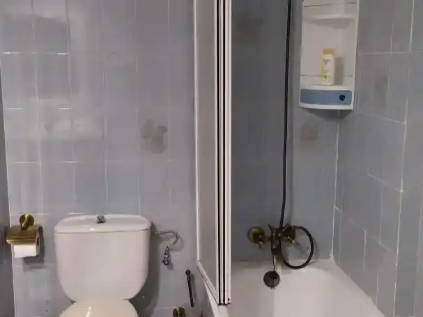 Badezimmer von Wohnung zur Miete in  Córdoba Capital mit Klimaanlage und Balkon
