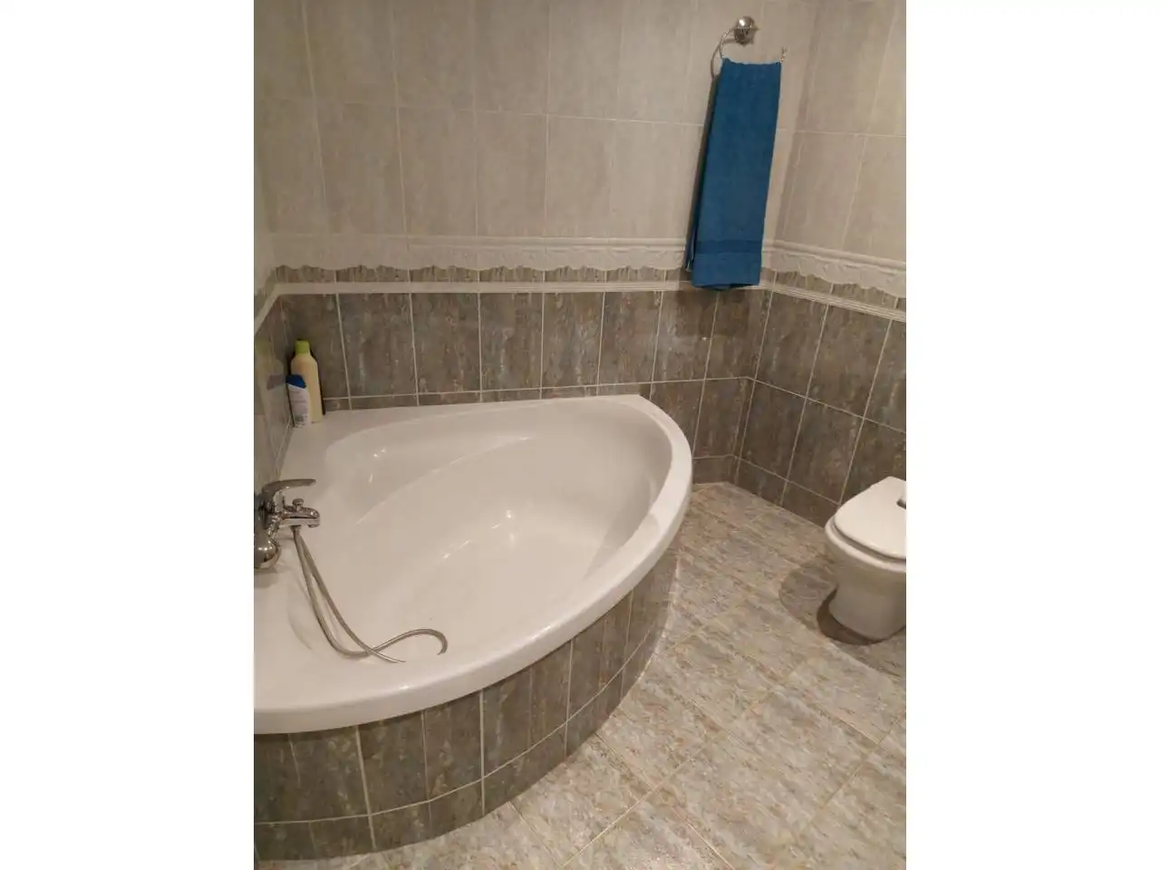 Baño de Piso en venta en Alcolea de Cinca con Aire acondicionado, Calefacción y Terraza
