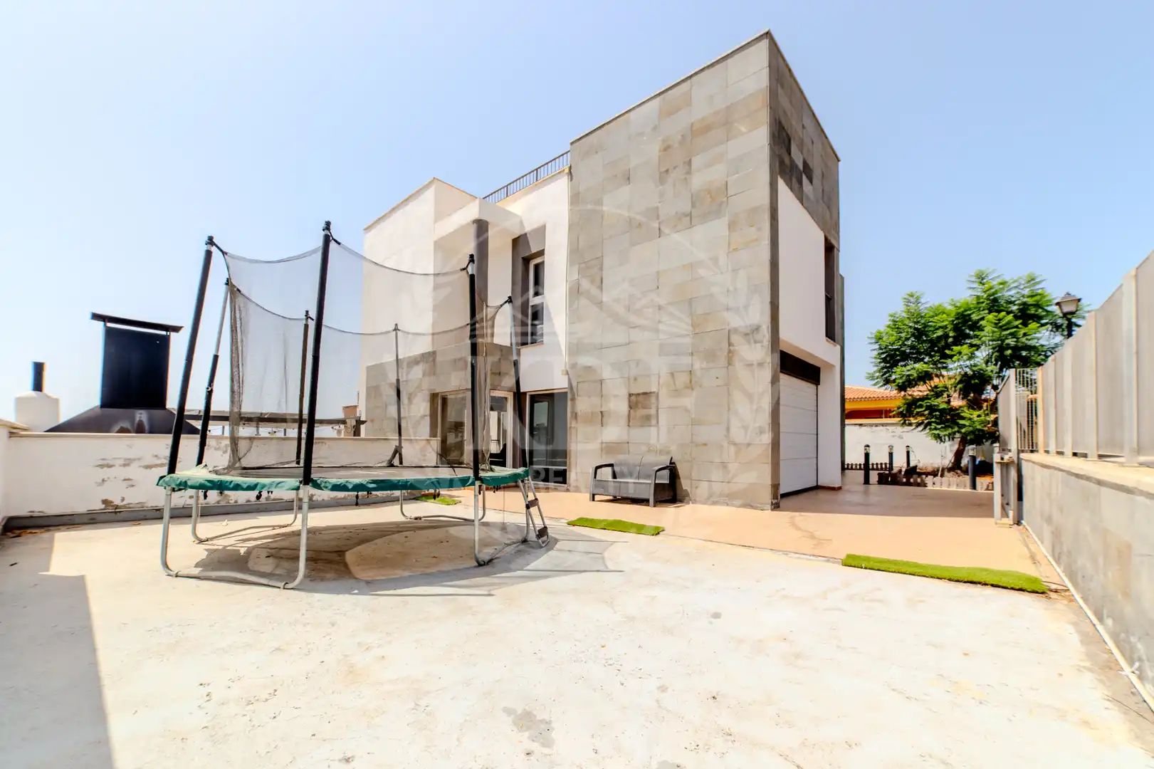 Vista exterior de Casa o chalet en venta en Arona con Aire acondicionado, Jardín privado y Parquet
