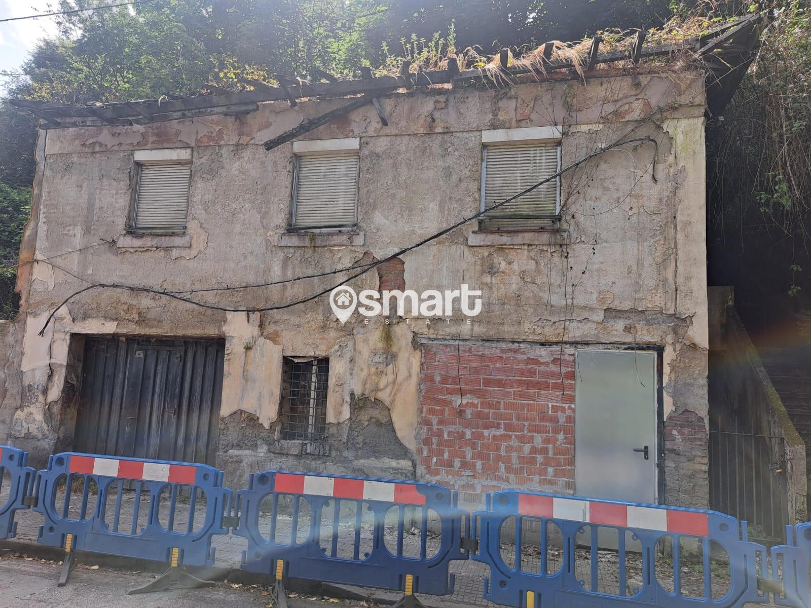 Vista exterior de Pis en venda en Oviedo 