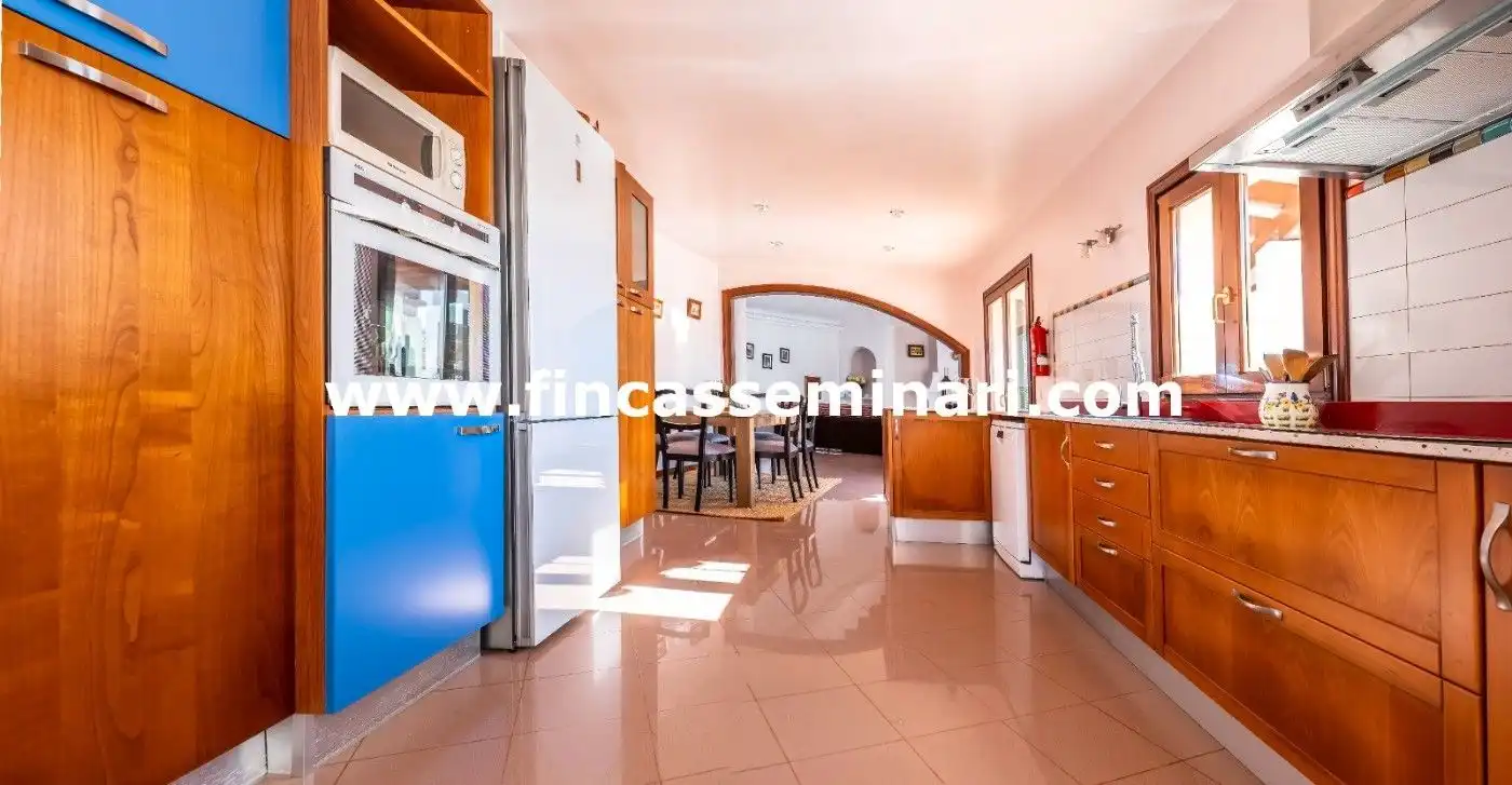 Villa mit Pool zum Verkauf in Cala Blanca, imagen 2