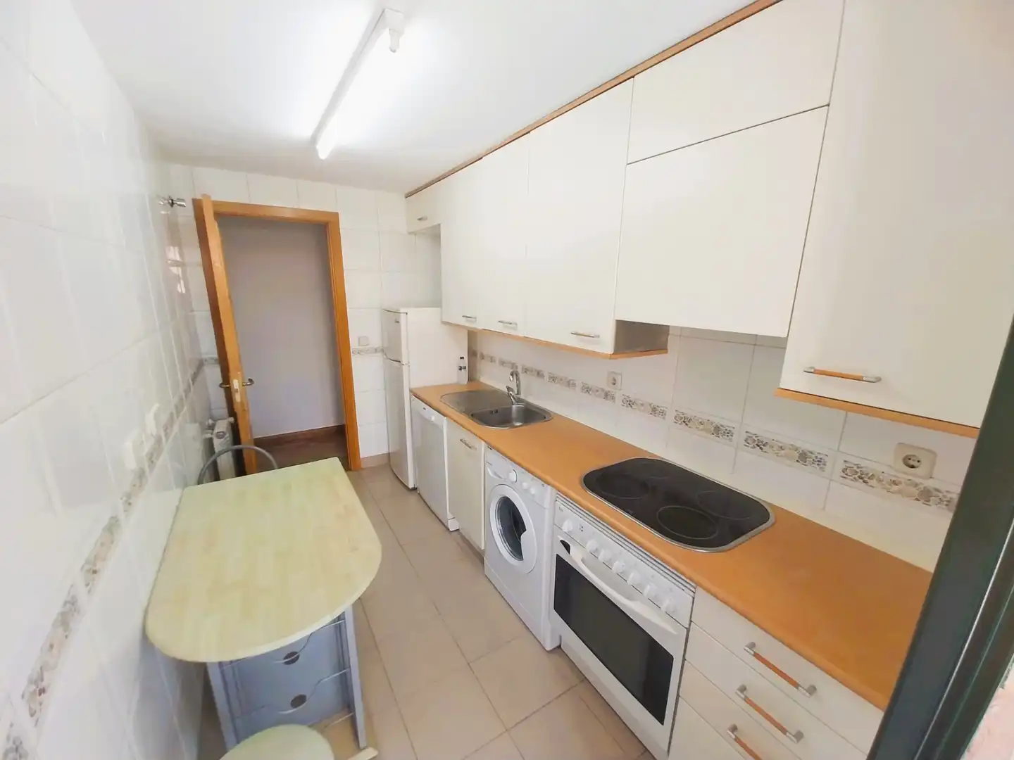 Küche von Wohnung zur Miete in Madrid mit Klimaanlage, Heizung und Parkett