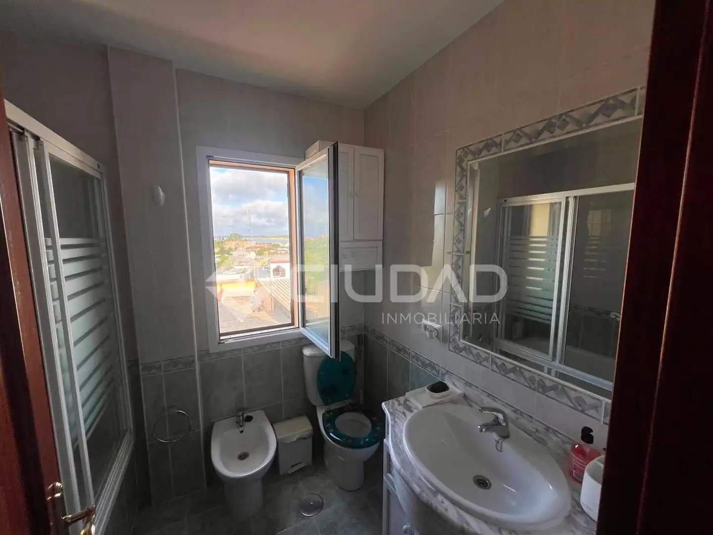 Baño de Casa adosada en venta en Sanlúcar de Barrameda con Aire acondicionado, Jardín privado y Terraza