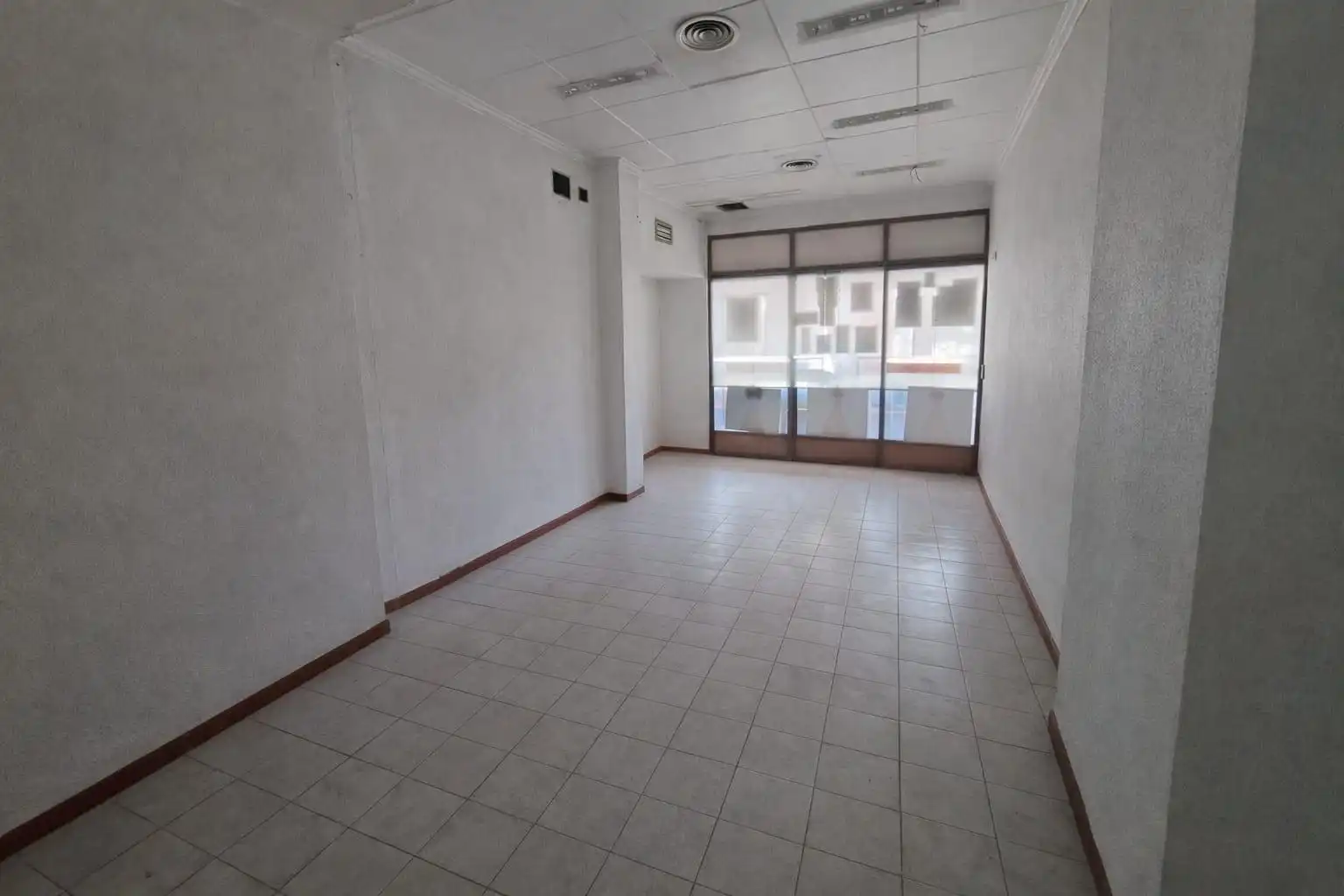 Local comercial en venta en Calle Submarino 31, imagen 7