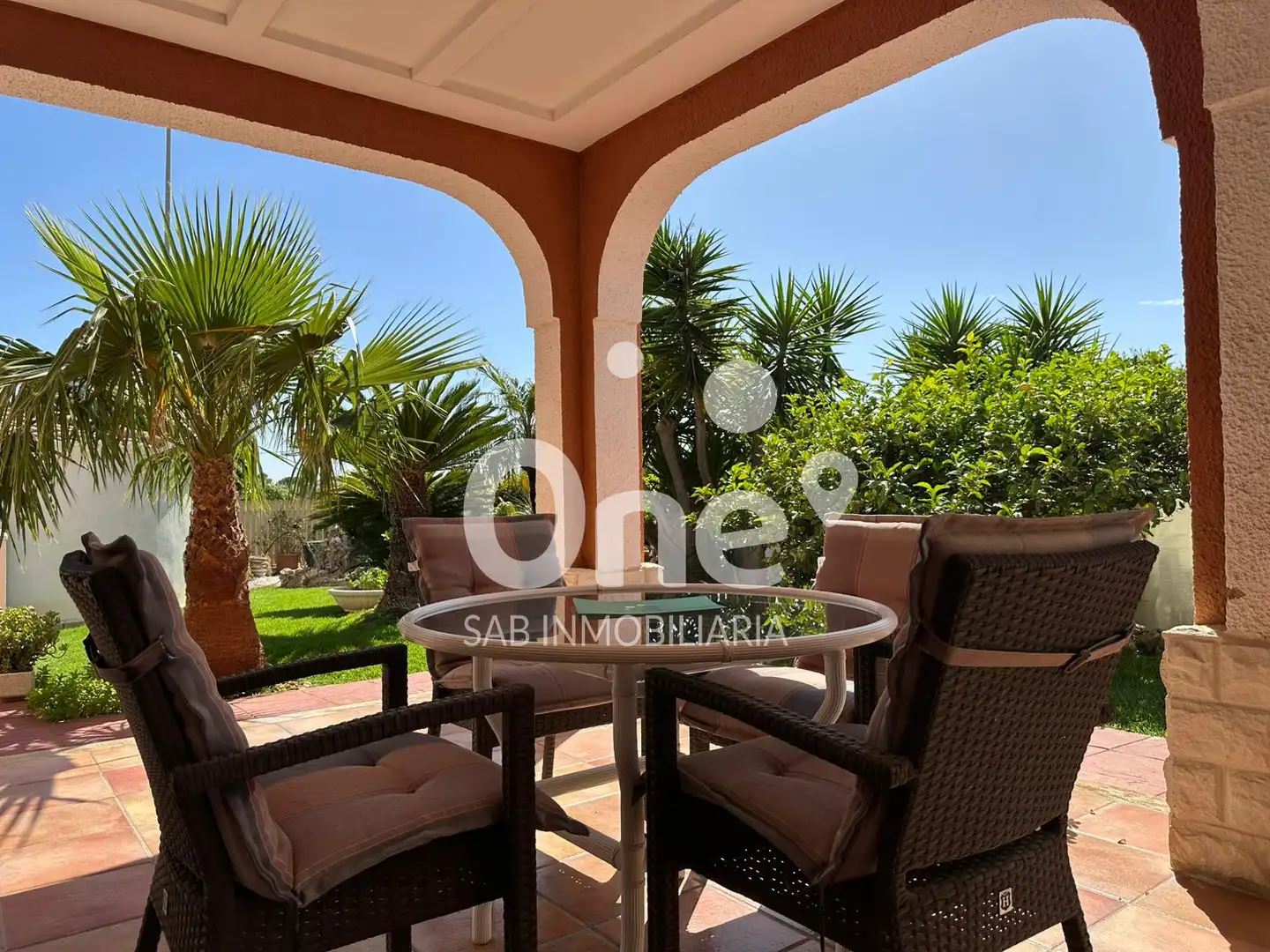 Terrasse von Haus oder Chalet zum Verkauf in San Antonio de Benagéber mit Klimaanlage, Heizung und Privatgarten