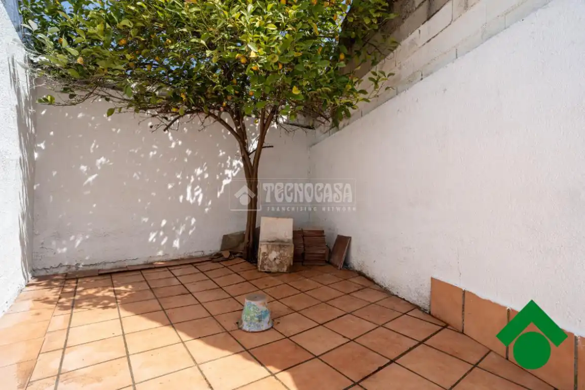 Terrassa de Casa adosada en venda en Albolote amb Terrassa i Balcó