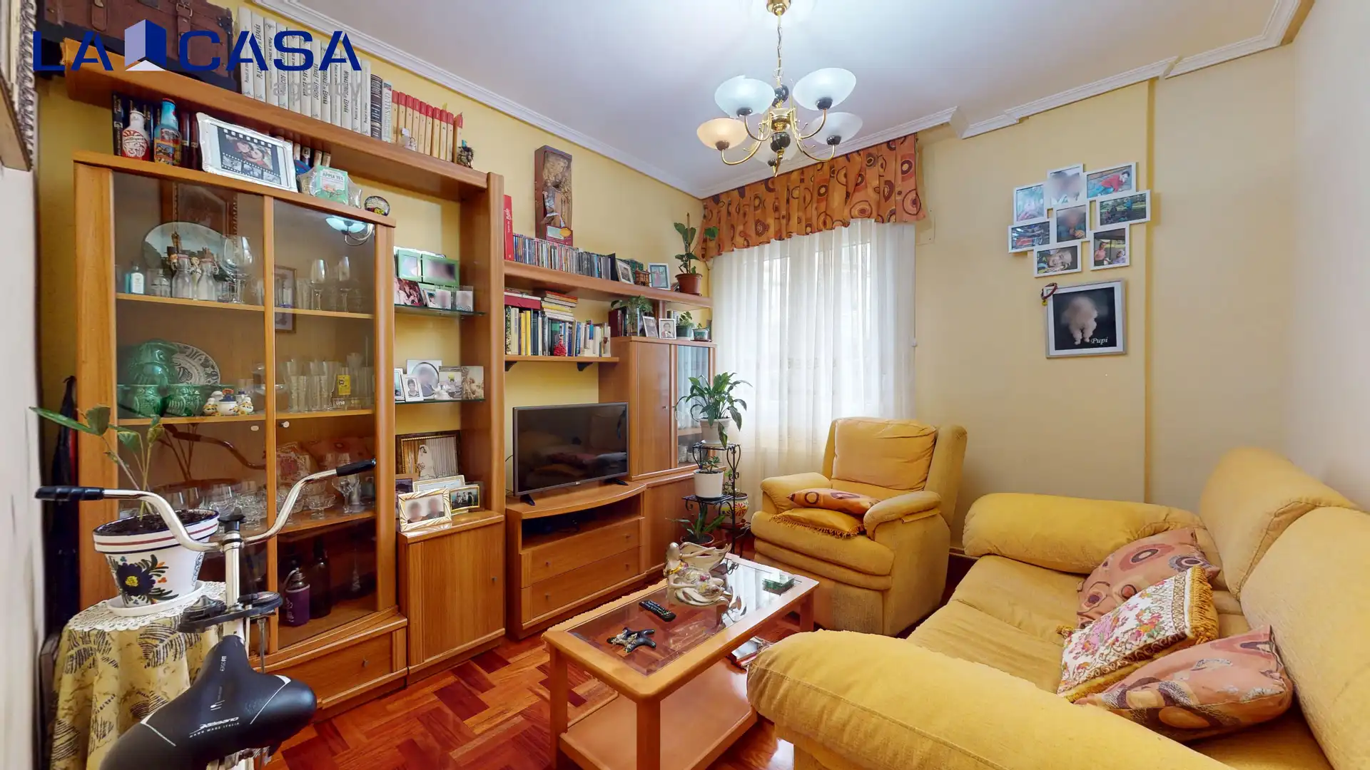 Living room of Ground floor for sale in Bilbao 