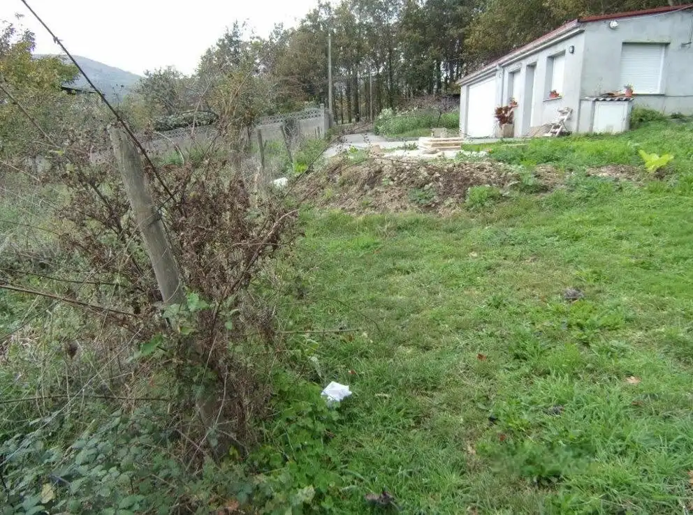 Houses for sale in O Valadouro  