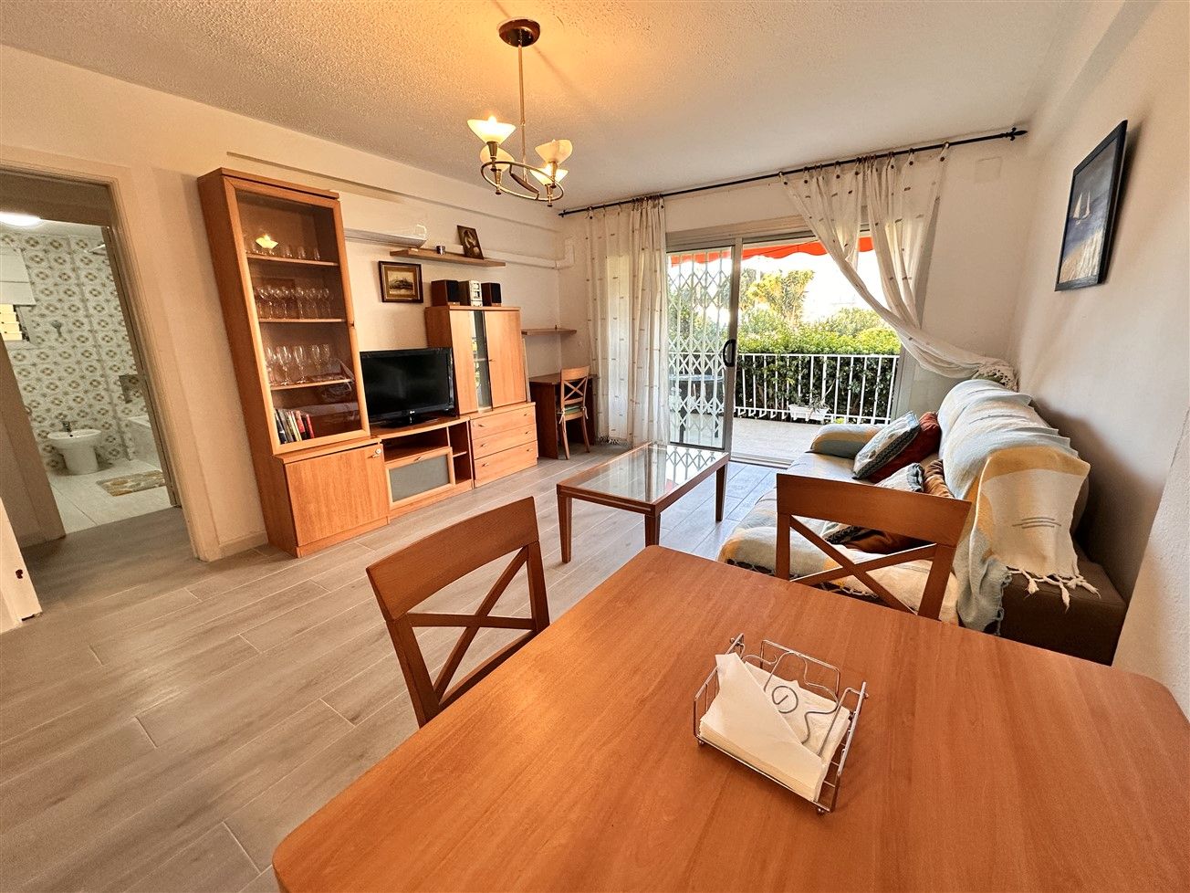 Living room of Apartment to rent in Cambrils  with Heating, Terrace and Furnished