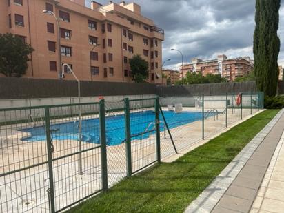 Swimming pool of Flat for sale in Getafe  with Heating, Parquet flooring and Terrace