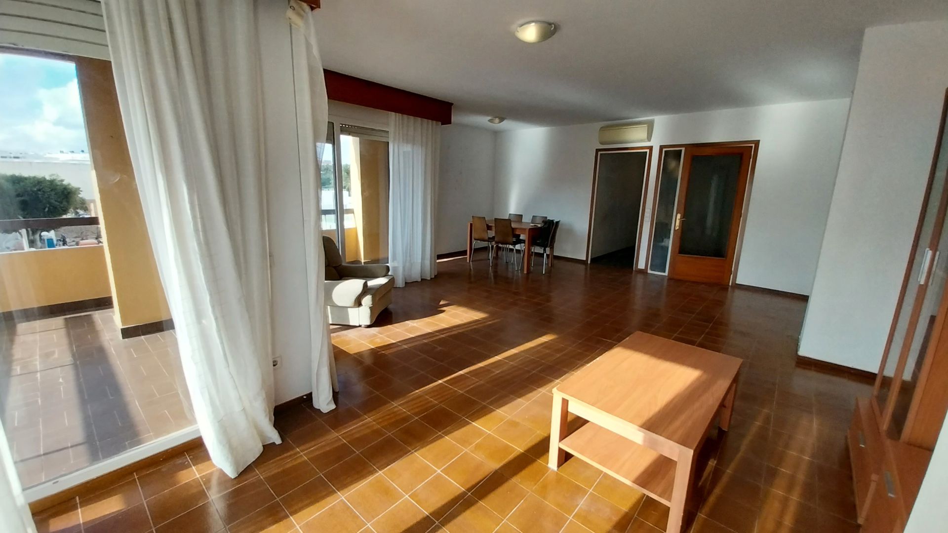Living room of Flat for sale in Maó  with Air Conditioner and Terrace