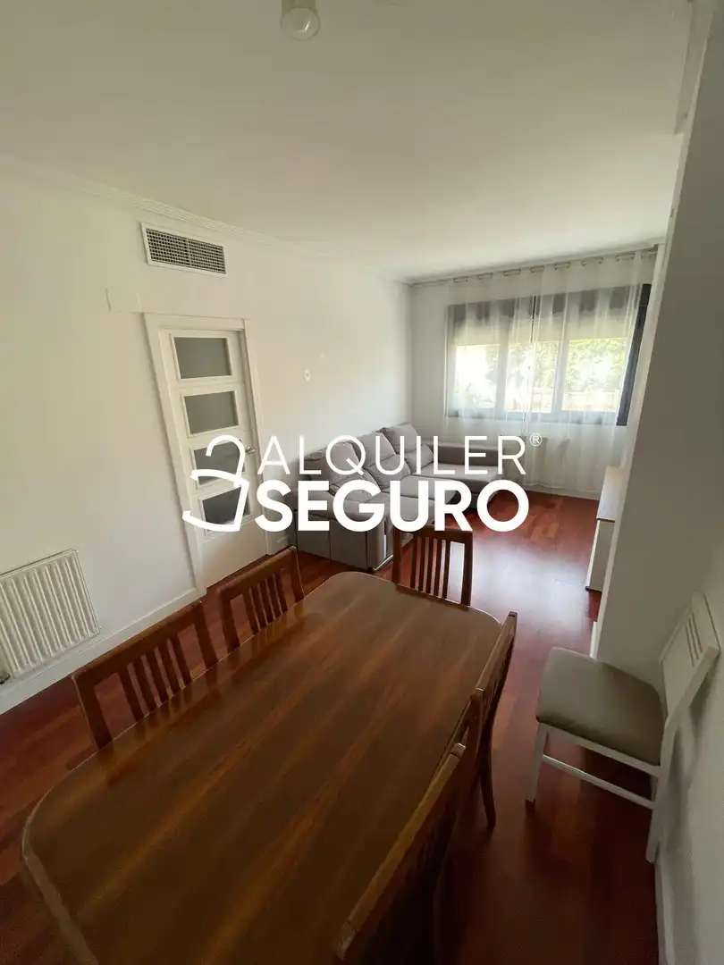 Habitación de Piso de alquiler en Madrid con Aire acondicionado y Calefacción