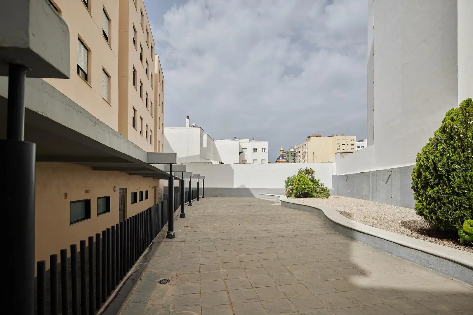 Vista exterior de Piso en venta en Cádiz con Aire acondicionado