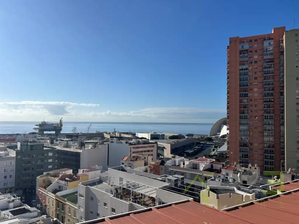 Vista exterior de Pis en venda en Santa Cruz de Tenerife amb Balcó