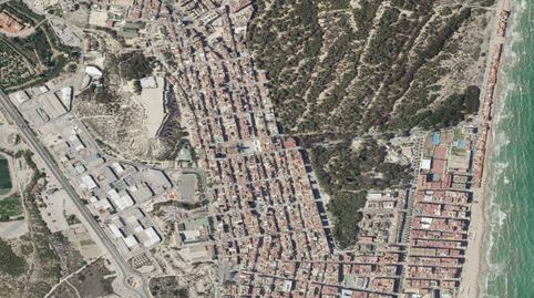Foto 4 de Piso en venta en Pueblo, Guardamar del Segura