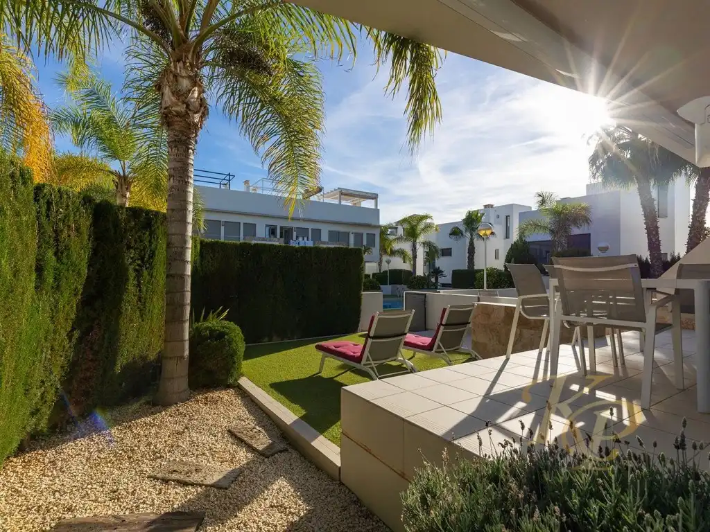 Adosado con piscina en venta en Avenida Almeria De, imagen 48