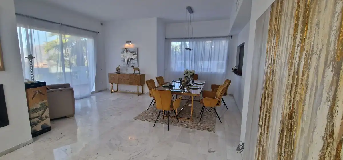 Detached house with pool for sale in La Mairena, imagen 10