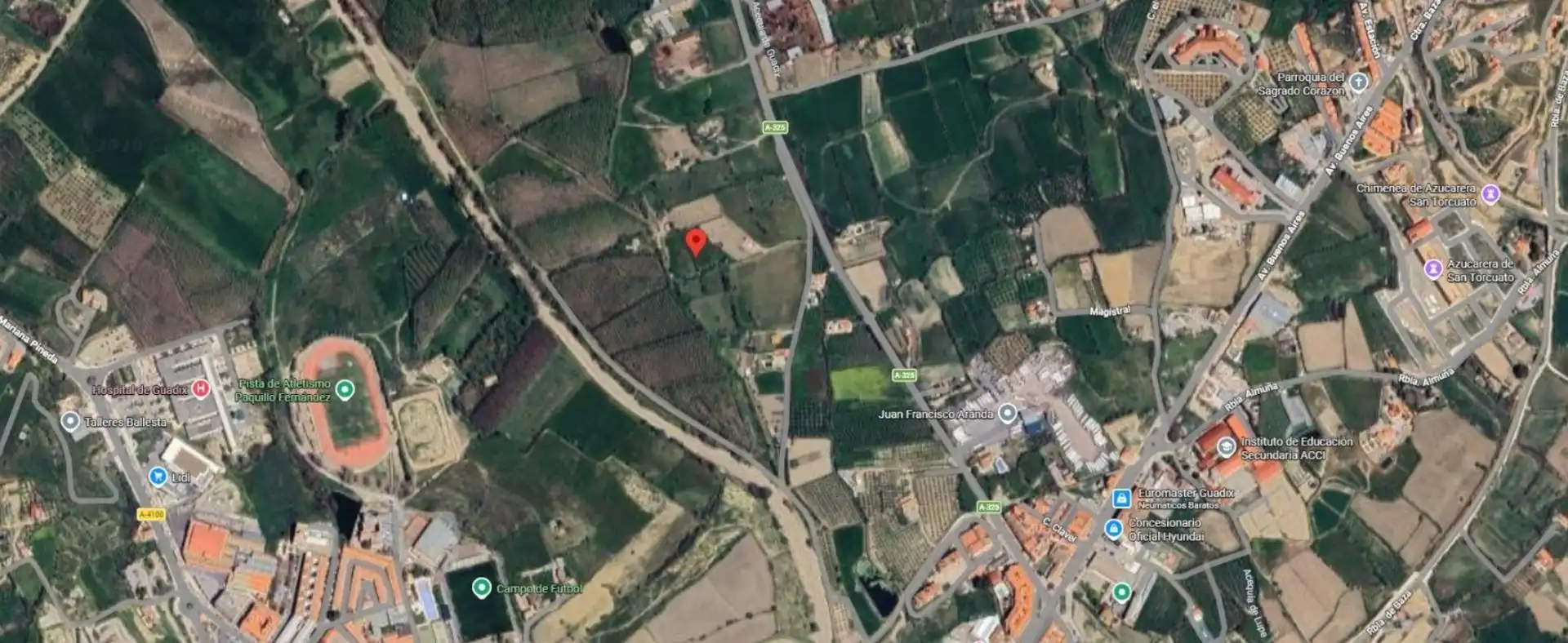 Rustikales Grundstück zum Verkauf in Guadix
