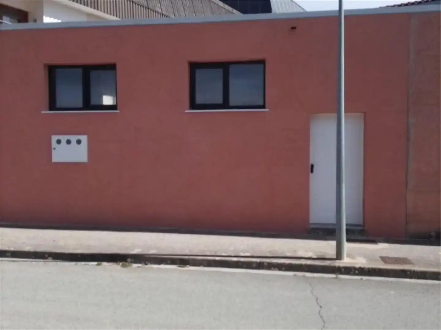 Vista exterior de Local en venta en Etxarri Aranatz
