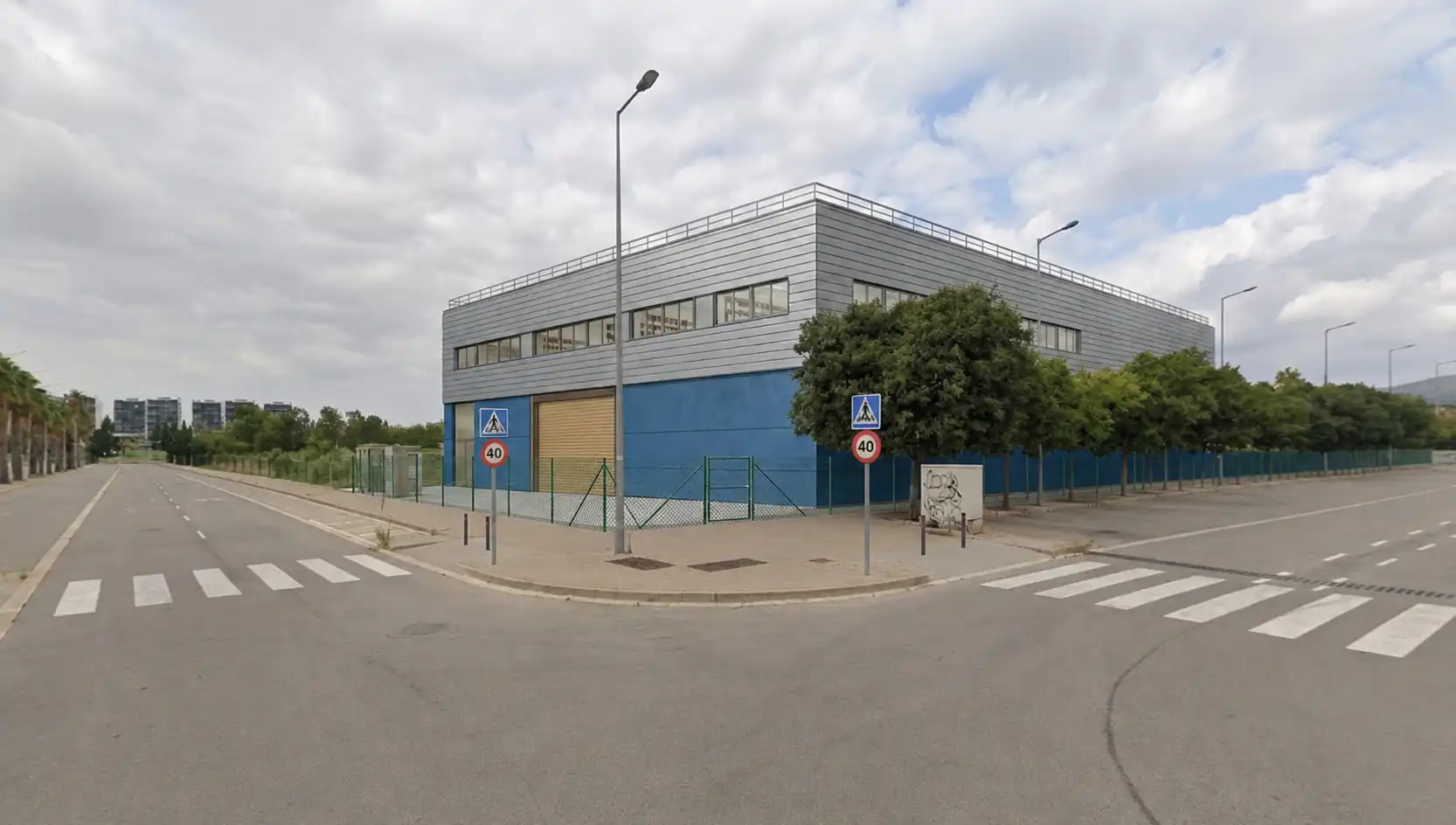 Industriegebäude zur Miete in Vilamarina