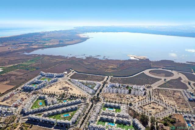 Piso en Venta en N/A en El Raso