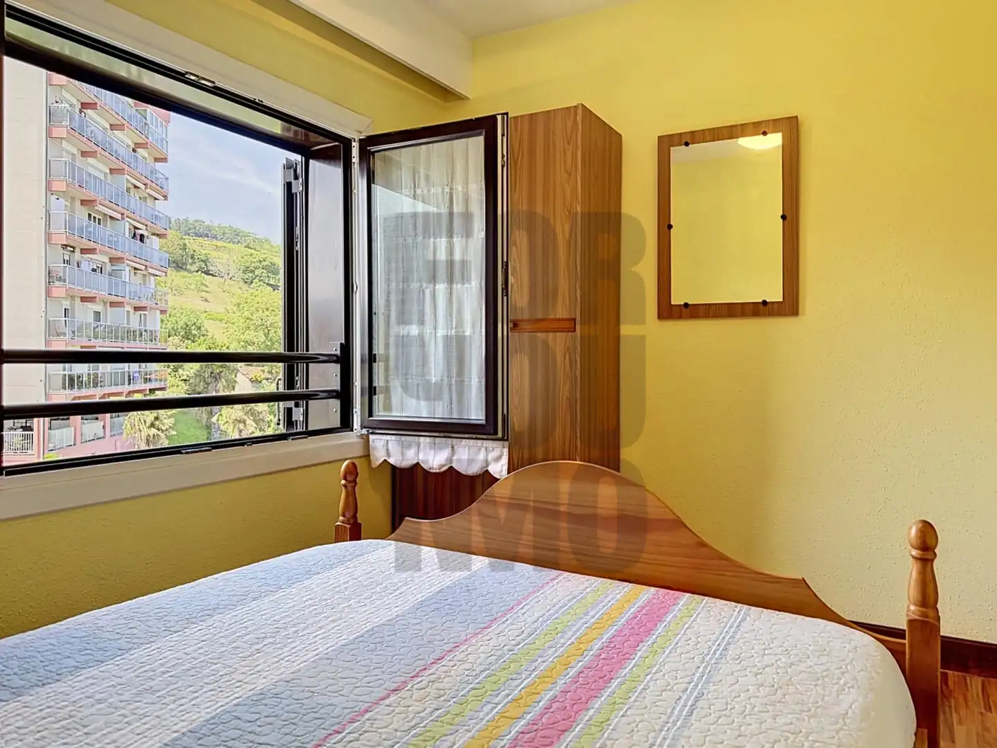 Habitación de Piso en venta en Zarautz con Trastero y Balcón