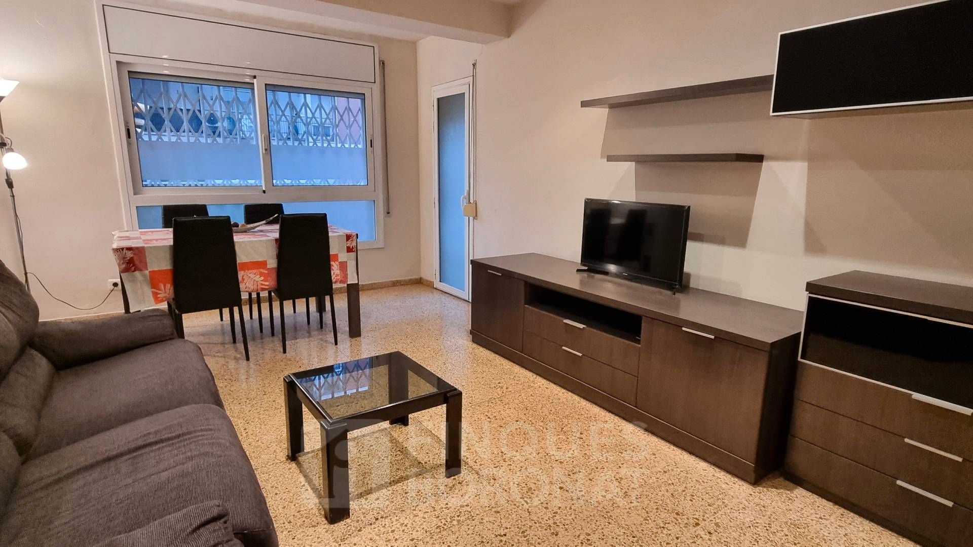 Piso en venta en Carrer de Pere Martell, Nou Eixample Sud