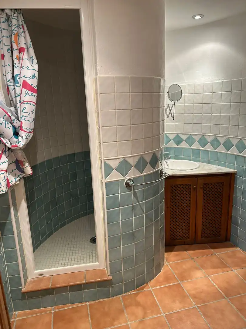 Baño de Casa o chalet en venta en L'Escala con Calefacción, Terraza y Trastero