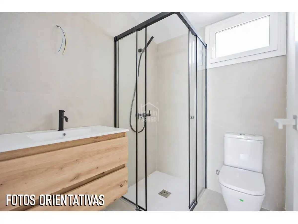 Bany de Apartament en venda en Sant Lluís amb Terrassa