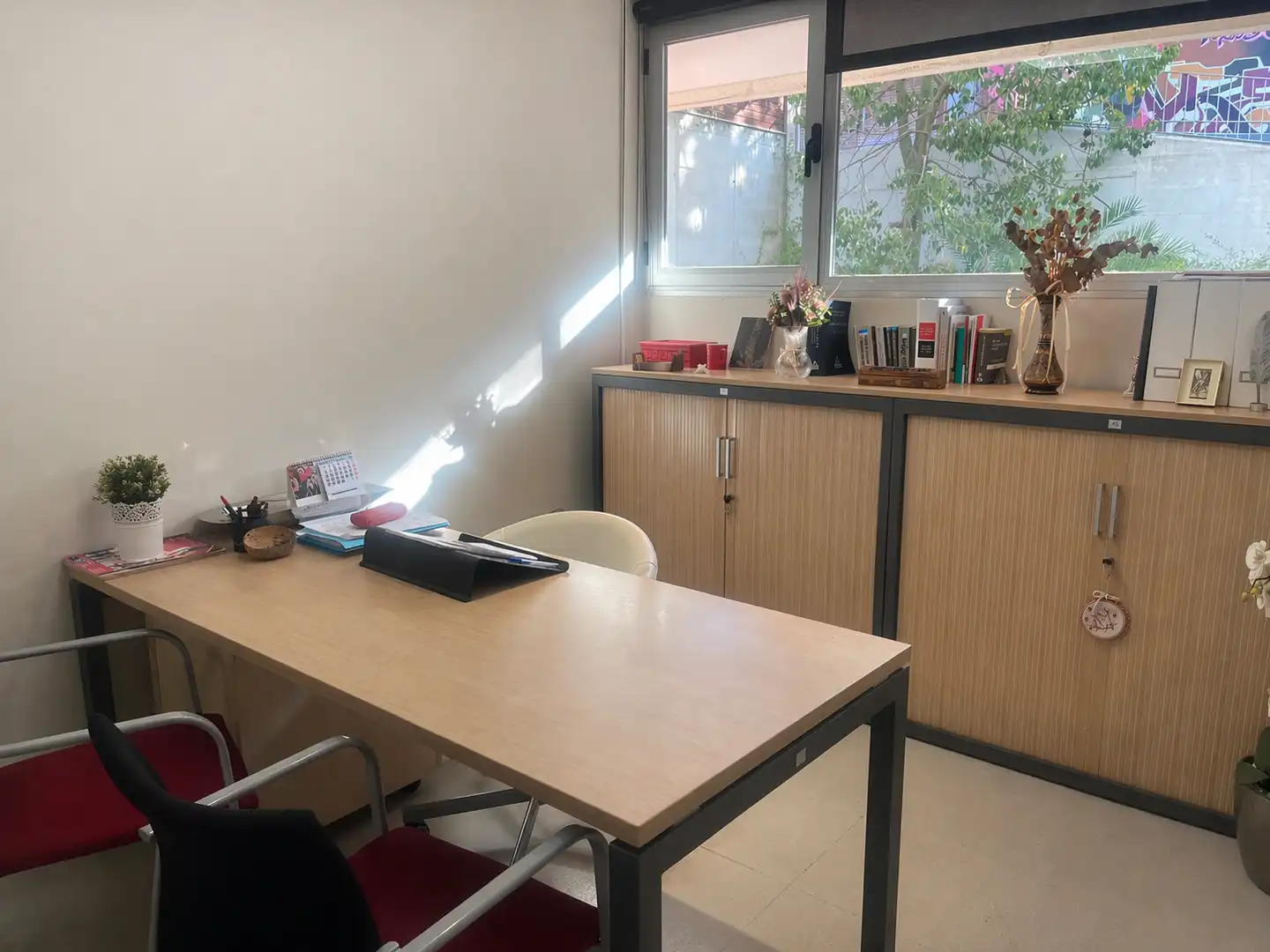 Oficina de lloguer en El Masnou amb Aire condicionat i Calefacció
