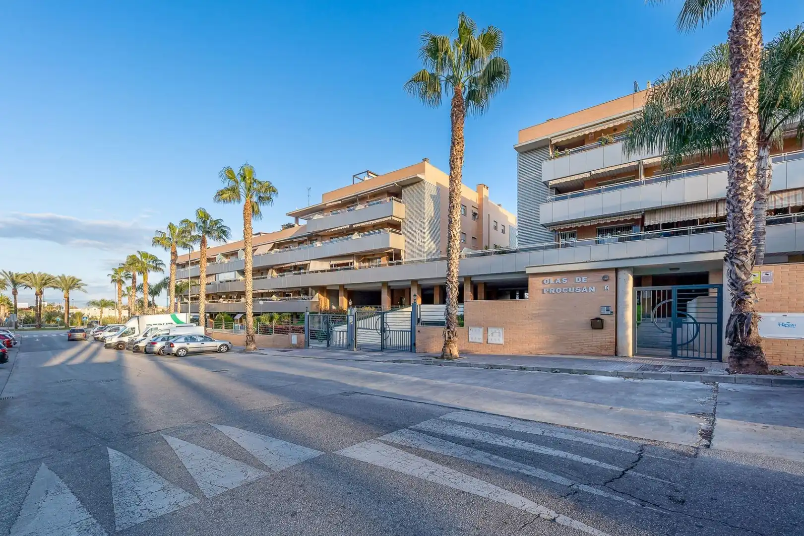 Vista exterior de Àtic en venda en Torremolinos amb Aire condicionat, Calefacció i Terrassa