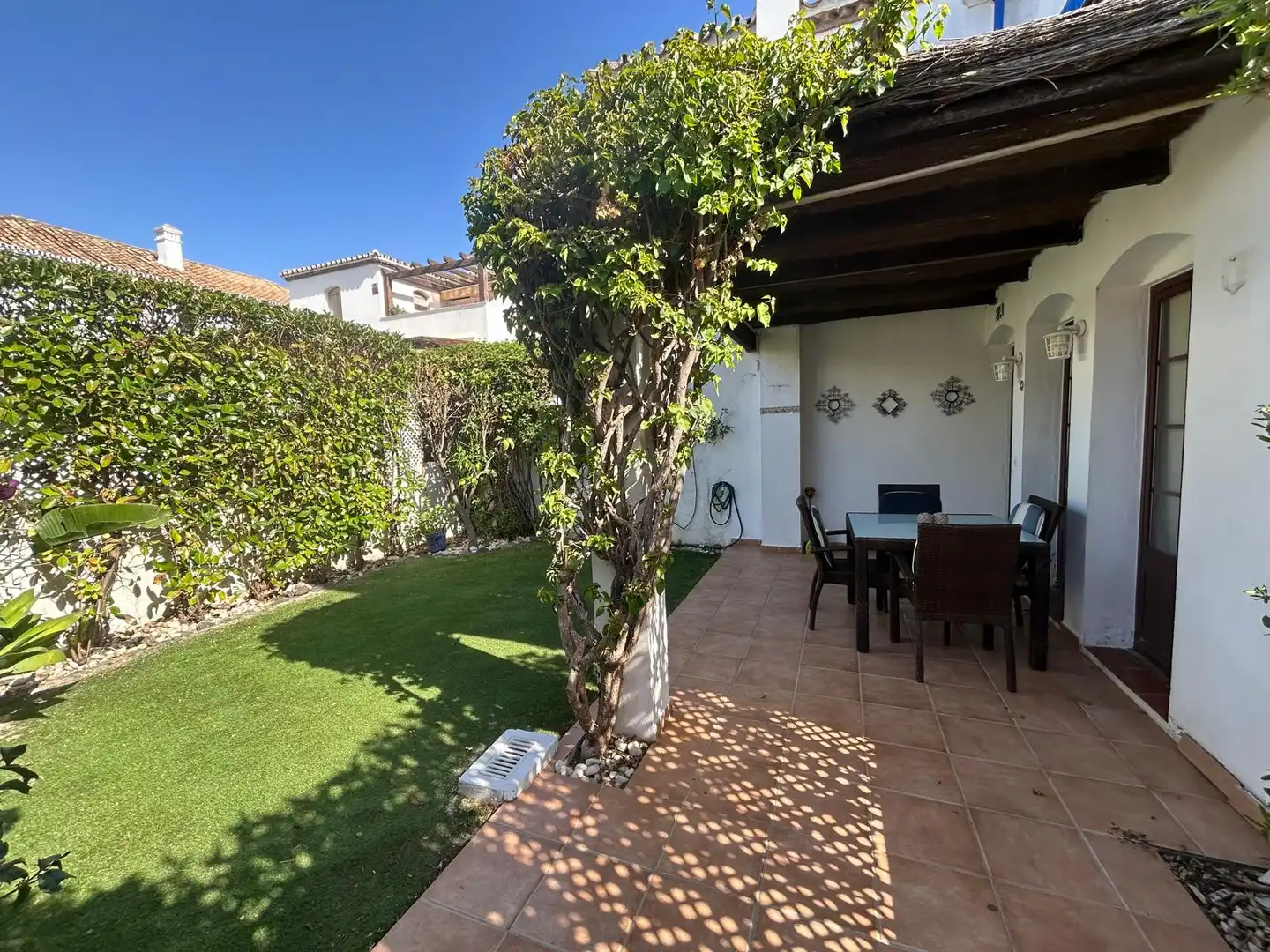 Jardí de Planta baixa en venda en Estepona amb Calefacció, Jardí privat i Terrassa