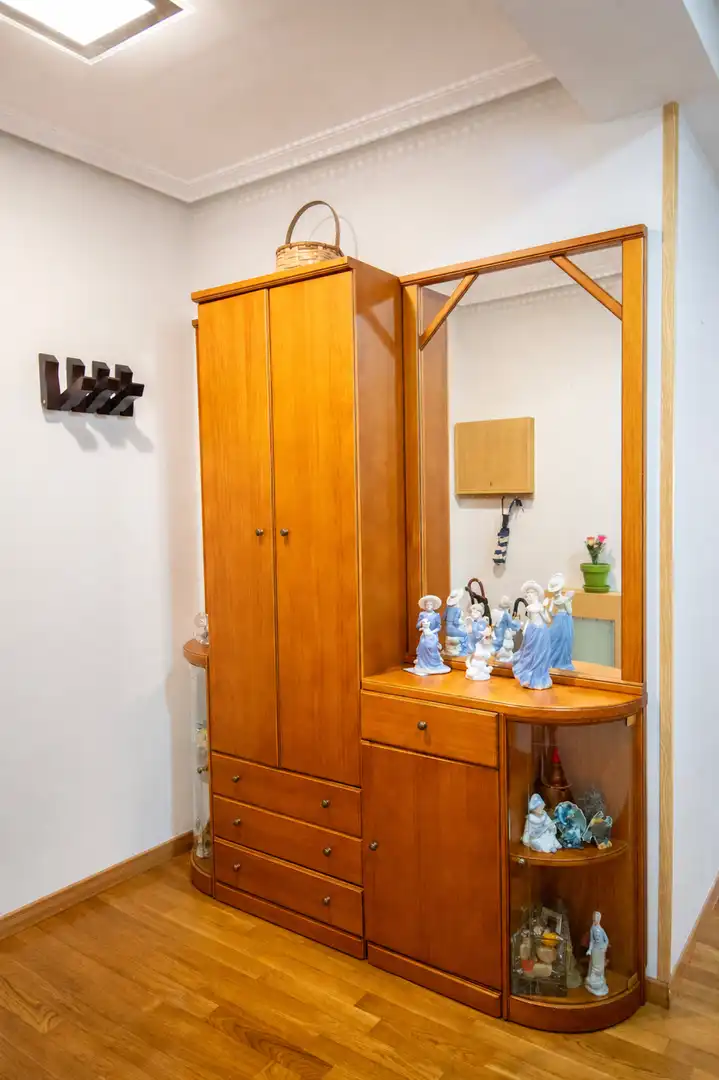 Habitación de Piso en venta en Ribadesella con Calefacción, Parquet y Trastero
