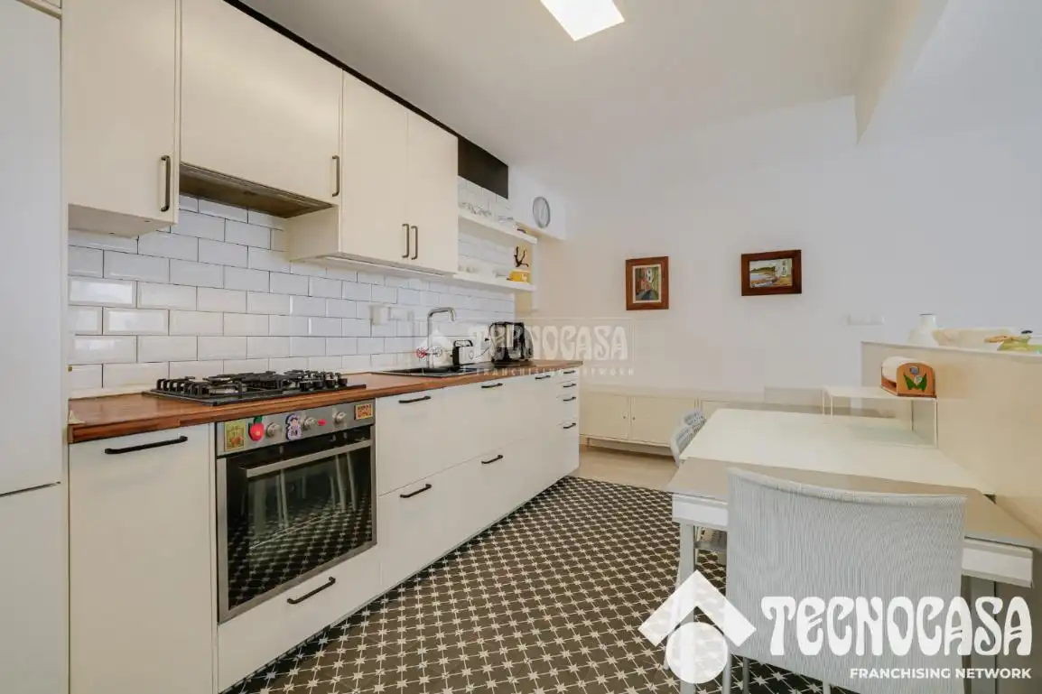 Cocina de Piso en venta en Badalona con Calefacción y Balcón
