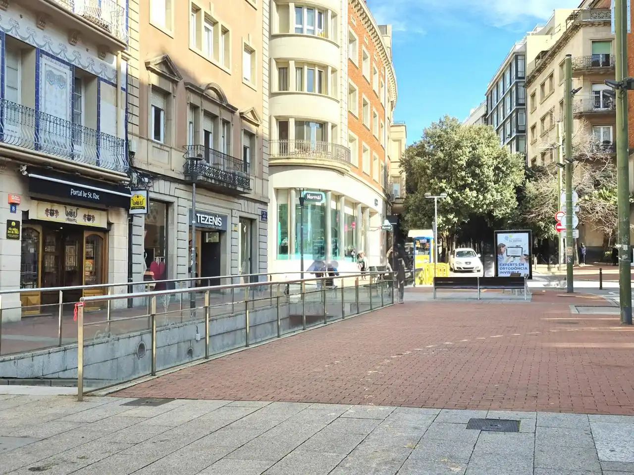 Außenansicht von Geschaftsraum zum Verkauf in Terrassa