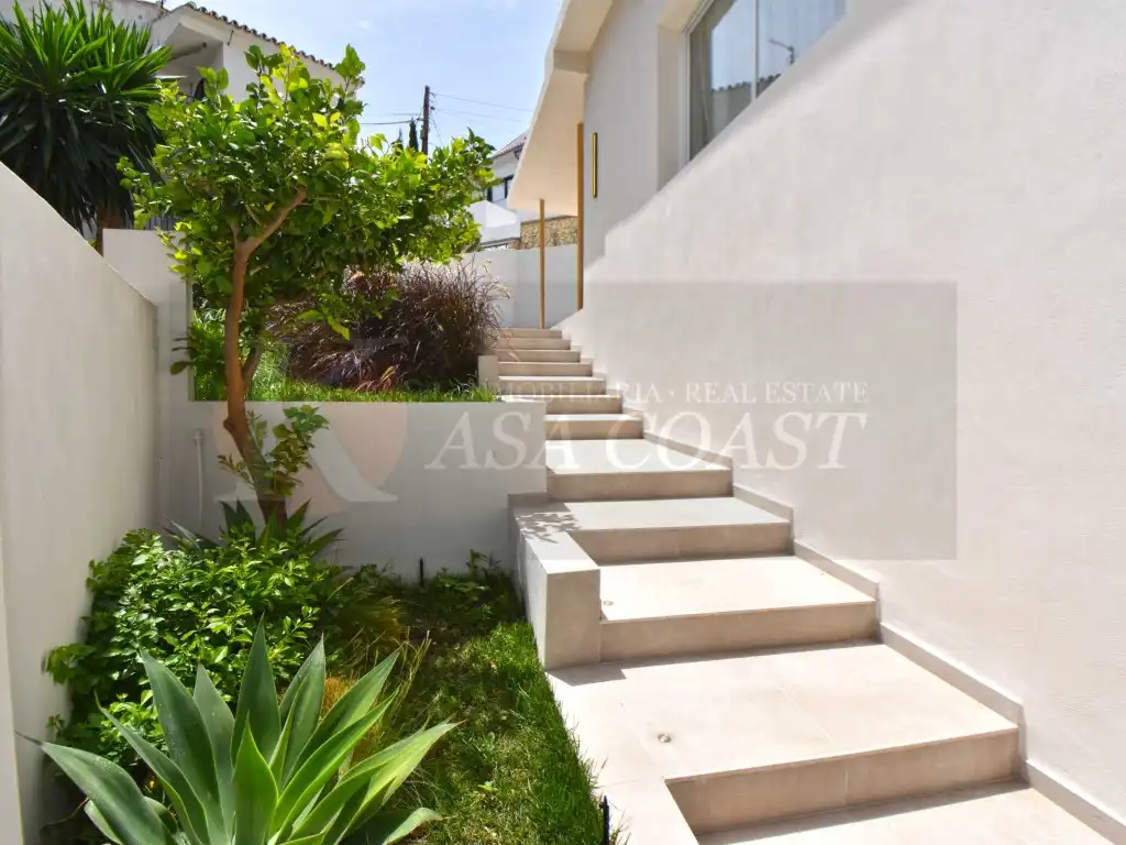 Exterior view of Houses for sale in Fuengirola  with Air Conditioner, Private garden and Terrace