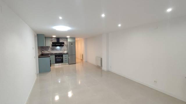 Piso en Venta en Calle de Román Izuzquiza en Barrio de Delicias